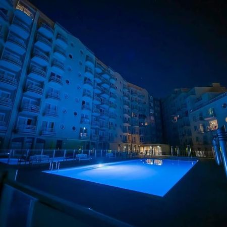 Cozy Studio With Pool Close To The Sea Oostende Exterior foto