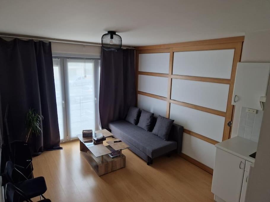 Cozy Studio With Pool Close To The Sea Oostende Exterior foto