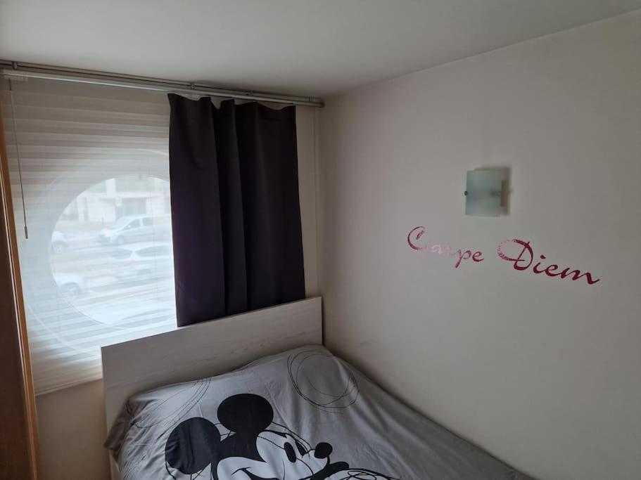 Cozy Studio With Pool Close To The Sea Oostende Exterior foto