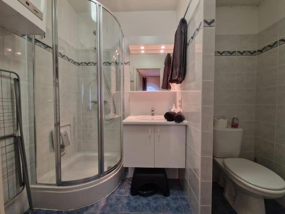 Cozy Studio With Pool Close To The Sea Oostende Exterior foto